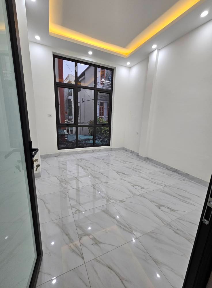 Mặt Phố Phan Đình Giót Hà Đông - 7 Tỷ XX - Kinh Doanh Đỉnh Cao | DT 40m2