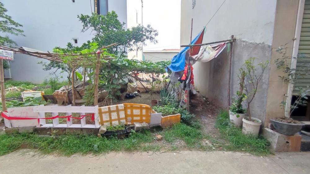 Bán Đất 40m2 Hòa Bình Yên Nghĩa - Giá 3.3 Tỷ - Vị Trí Đẹp, Gần Tiện Ích