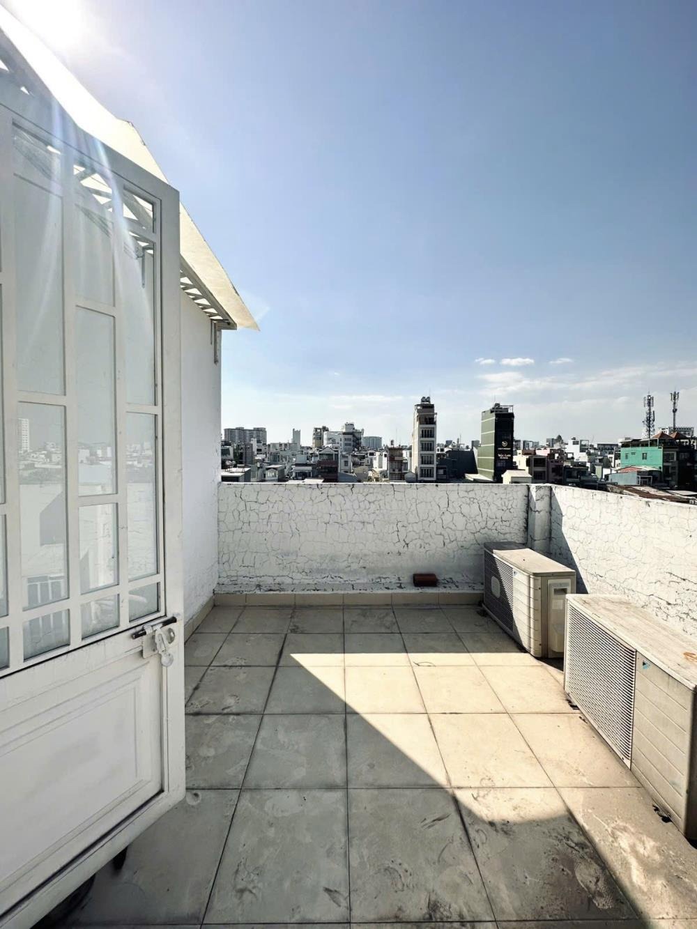 Nhà Đẹp 5 Tầng, Vị Trí Đắc Địa Điện Biên Phủ - Giá 7.8 Tỷ