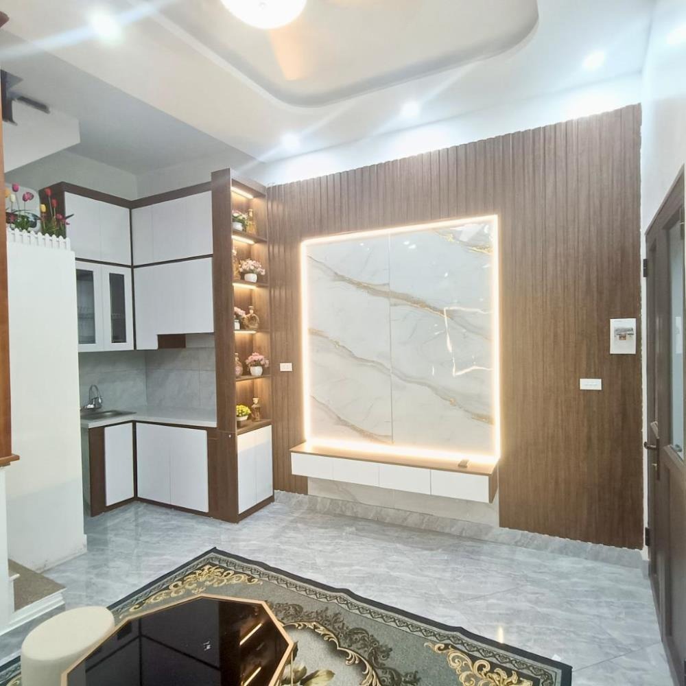 Nhà Ngõ Nông Nam Dư Full Nội Thất, Gần Ô Tô - Giá 2.6 Tỷ