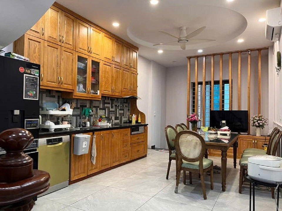 Bán nhà 60m x 5 tầng, full nội thất, gần ô tô - Tam Trinh, Hoàng Mai