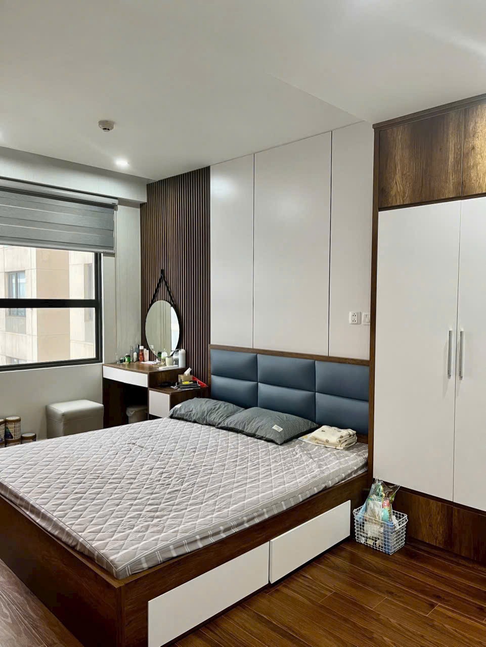 Bán Nhanh Căn 3PN VinHomes D’Capital: Giá Chỉ 100tr/m2 - View Đẹp, Full Nội thất