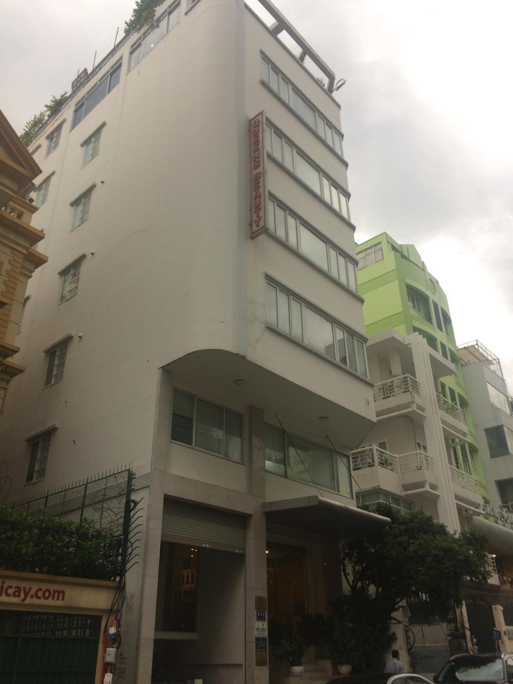 Cho Thuê Toà Nhà Văn Phòng 1000m2 - Góc 2 Mặt Tiền Nguyễn Văn Thủ, Quận 1