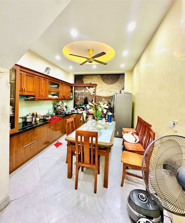 Bán nhà trần định 60m² 5 tầng, ô tô vào nhà, ngõ thông, kinh doanh đỉnh