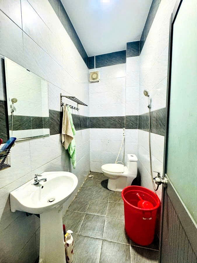 Bán Nhà Đẹp, Giá Tốt Tại Hoàng Diệu, Bình Thọ - 6.7 Tỷ
