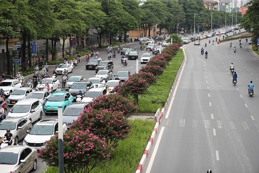 Bán nhà phân lô Nguyễn Chí Thanh - 340m2, 2 mặt thoáng, Giá 69 tỷ