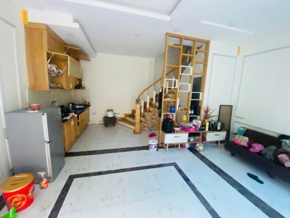 Bán nhà Phan Đình Giót 36m2, 4 tầng, ô tô vào nhà, giá 6.6 tỷ (TL)