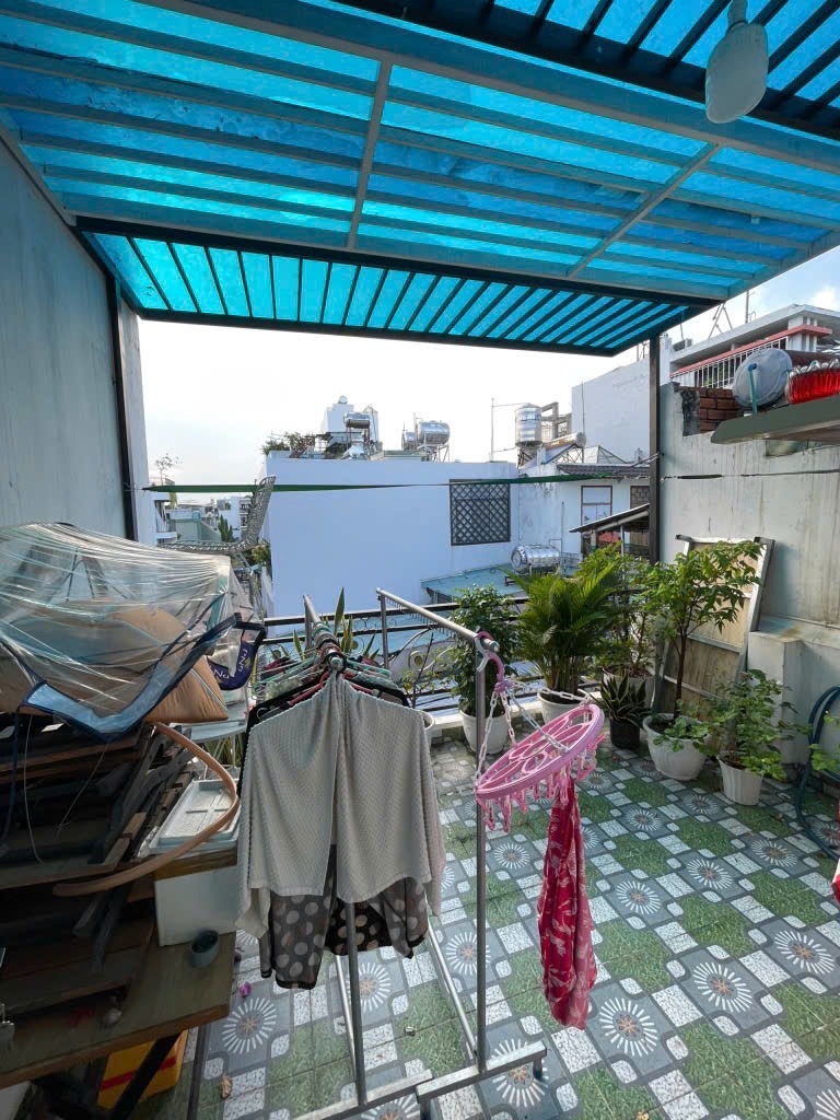 Bán nhà 3 tầng BTCT Gò Vấp - 4x15m - Hẻm xe hơi - Giá 6 tỷ TL