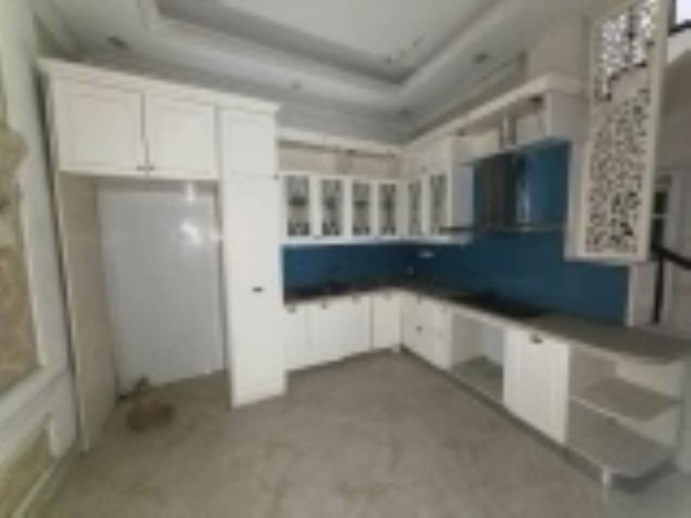 Bán nhà phân lô Xuân Thủy - Cầu Giấy: 50m2, 4 tầng, MT 8.3m, kinh doanh, oto tránh