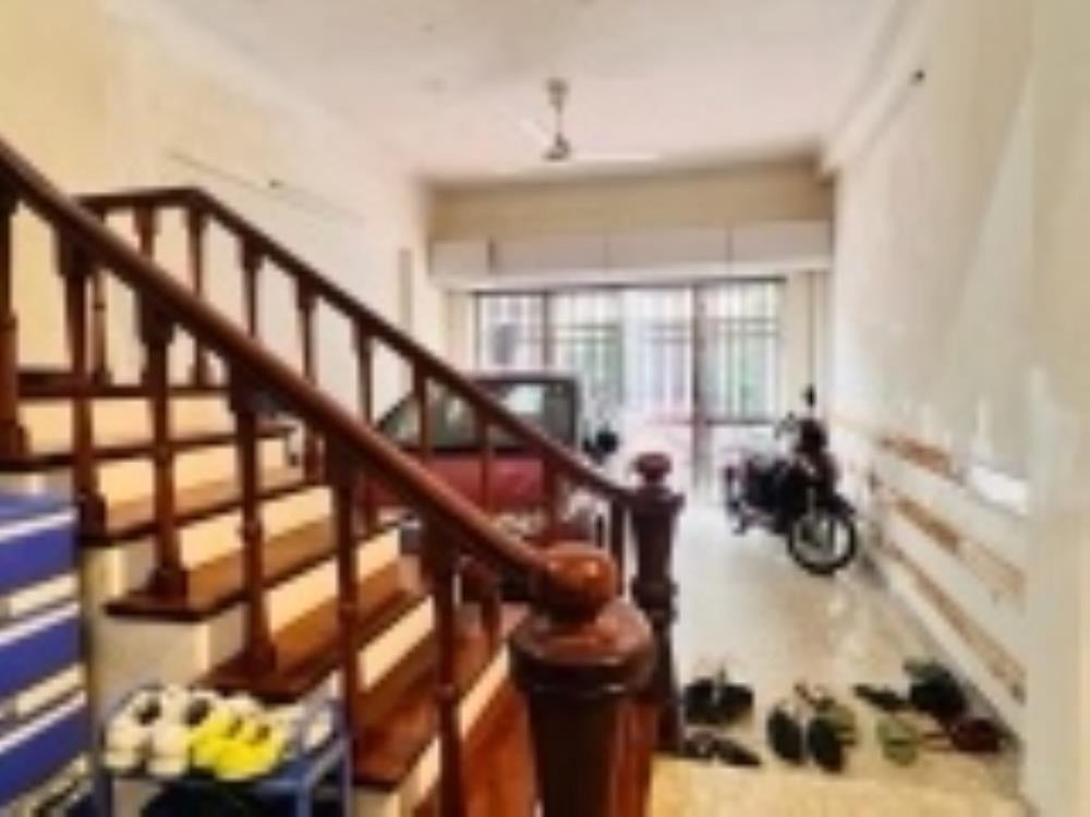 Bán nhà phân lô Nghĩa Đô, Cầu Giấy - 61m2, 5 tầng, MT 4.4m, kinh doanh, gara ô tô