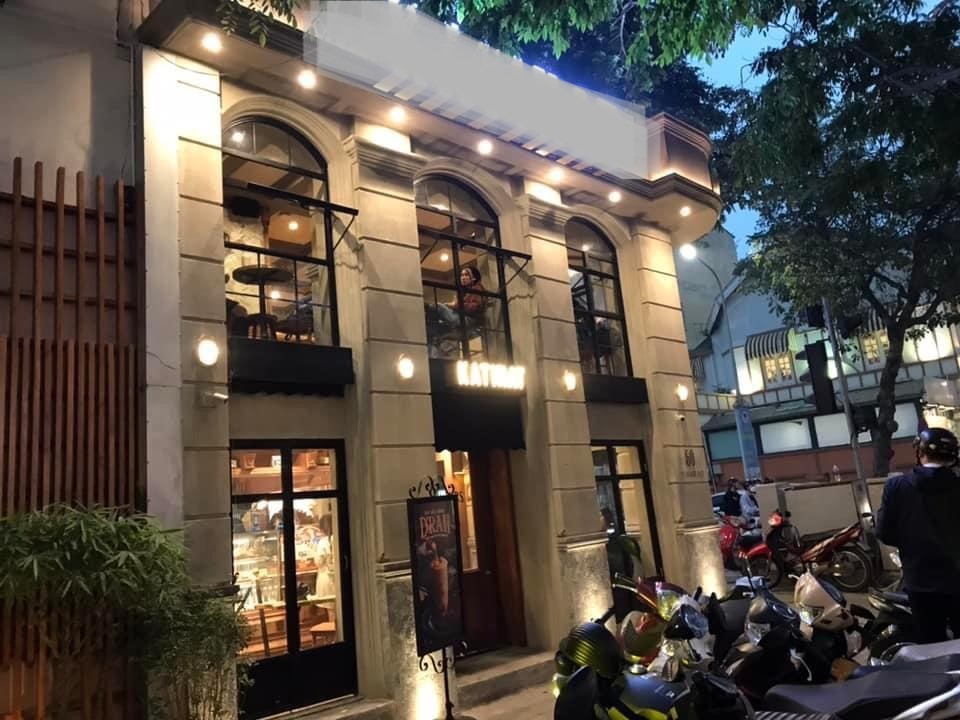 Nhà phố Trần Quý Kiên, 190m2, Mặt tiền 10m, Kinh doanh, Xây dựng Building