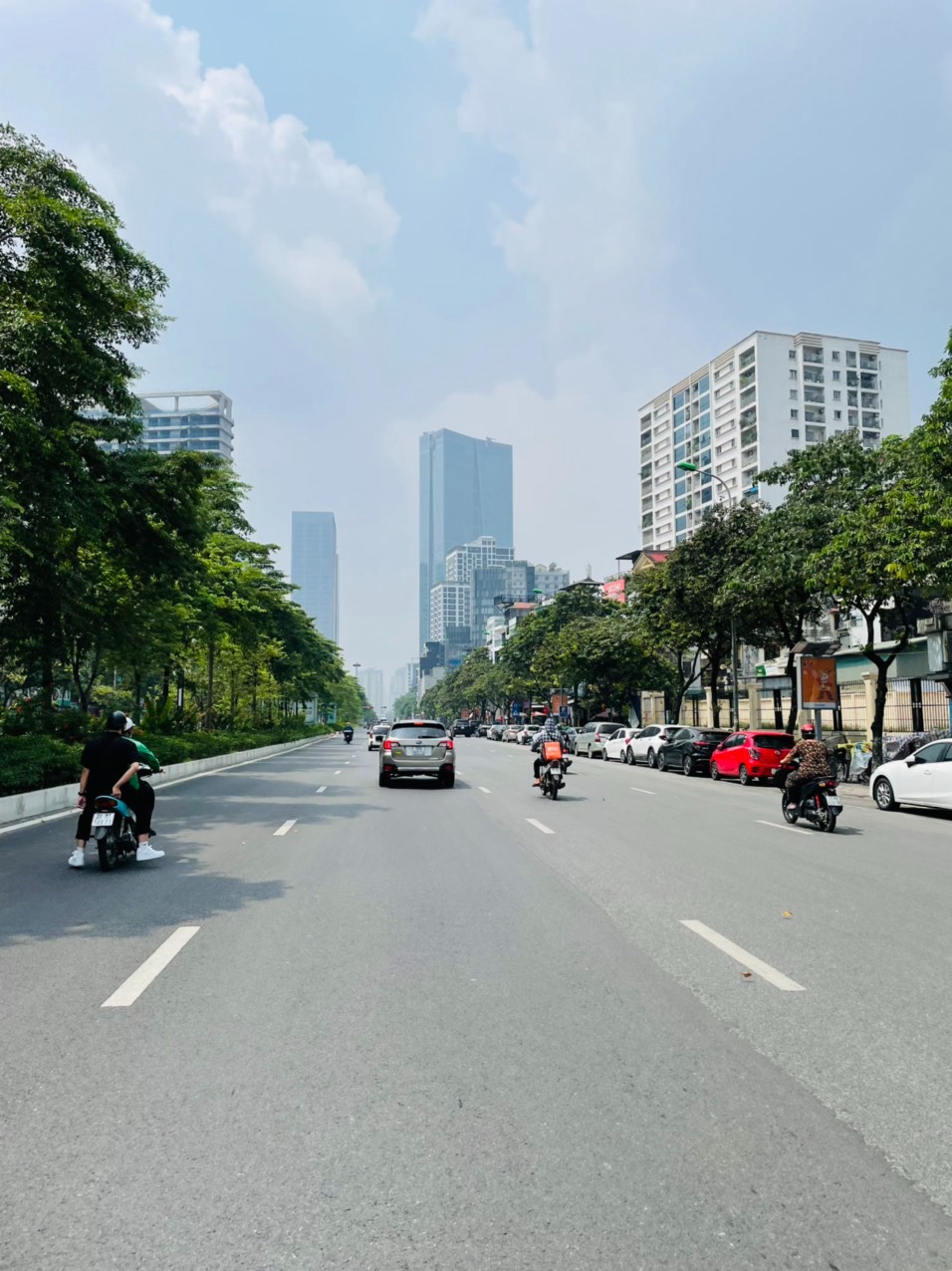 Cần Bán Nhà Phân Lô 380m2, 2 Mặt Ngõ, Đất Vàng Khu Quân Đội - Giá 95 Tỷ