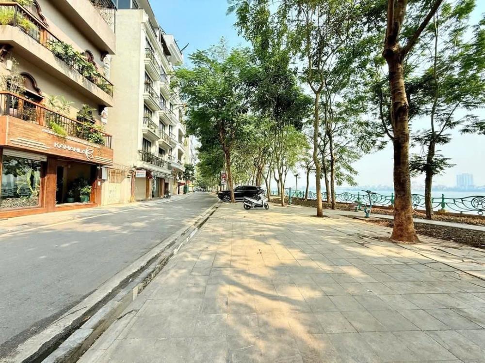 Bán Nhà Tây Hồ Lô Góc 150m2, Mặt Tiền 15m, Ô Tô Tránh, Giá 63 Tỷ