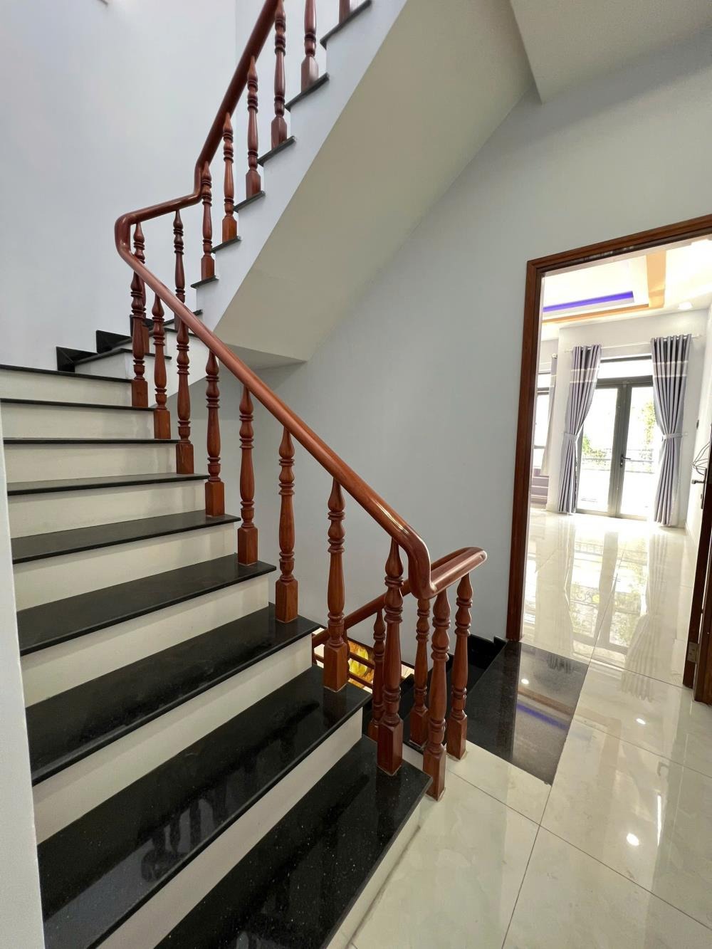 Bán nhà Quận 12 - 4.45 tỷ - Đường 6m - 4x15 - Pháp lý rõ ràng