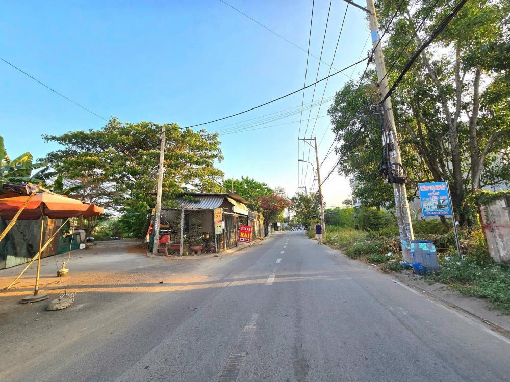 Bán Đất Mặt Tiền Võ Văn Hát - Giá 30tr/m2 - Thương Lượng