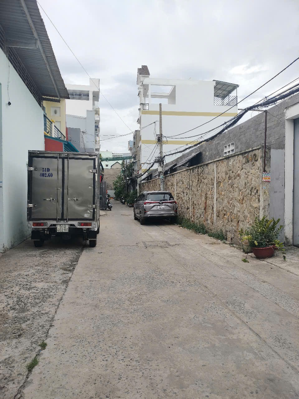Bình Tân: Nhà 2 Tầng, Không Lộ Giới, Giá Tốt - Mua Ngay Ở Luôn