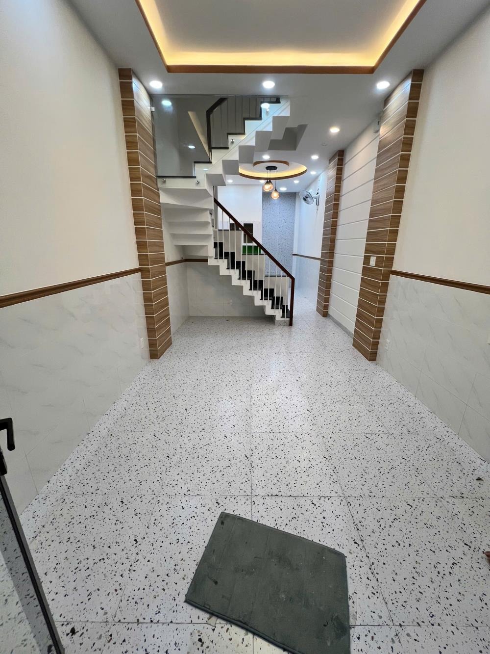 Nhà Mới Đẹp 40m2, 4 Tầng, Sân Thượng, Tân Bình - Giá 7 Tỷ