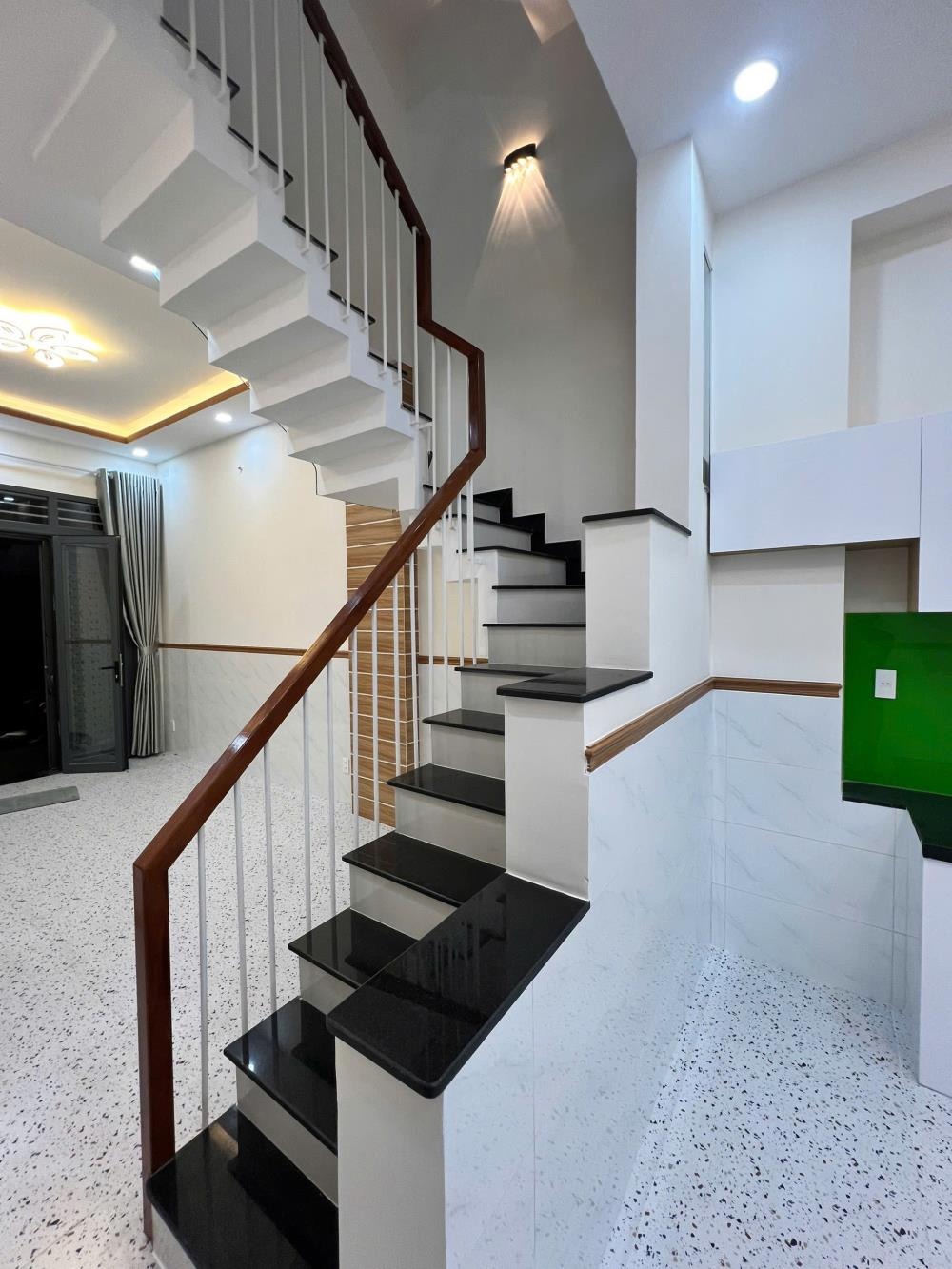 Nhà Mới Đẹp 40m2, 4 Tầng, Sân Thượng, Tân Bình - Giá 7 Tỷ