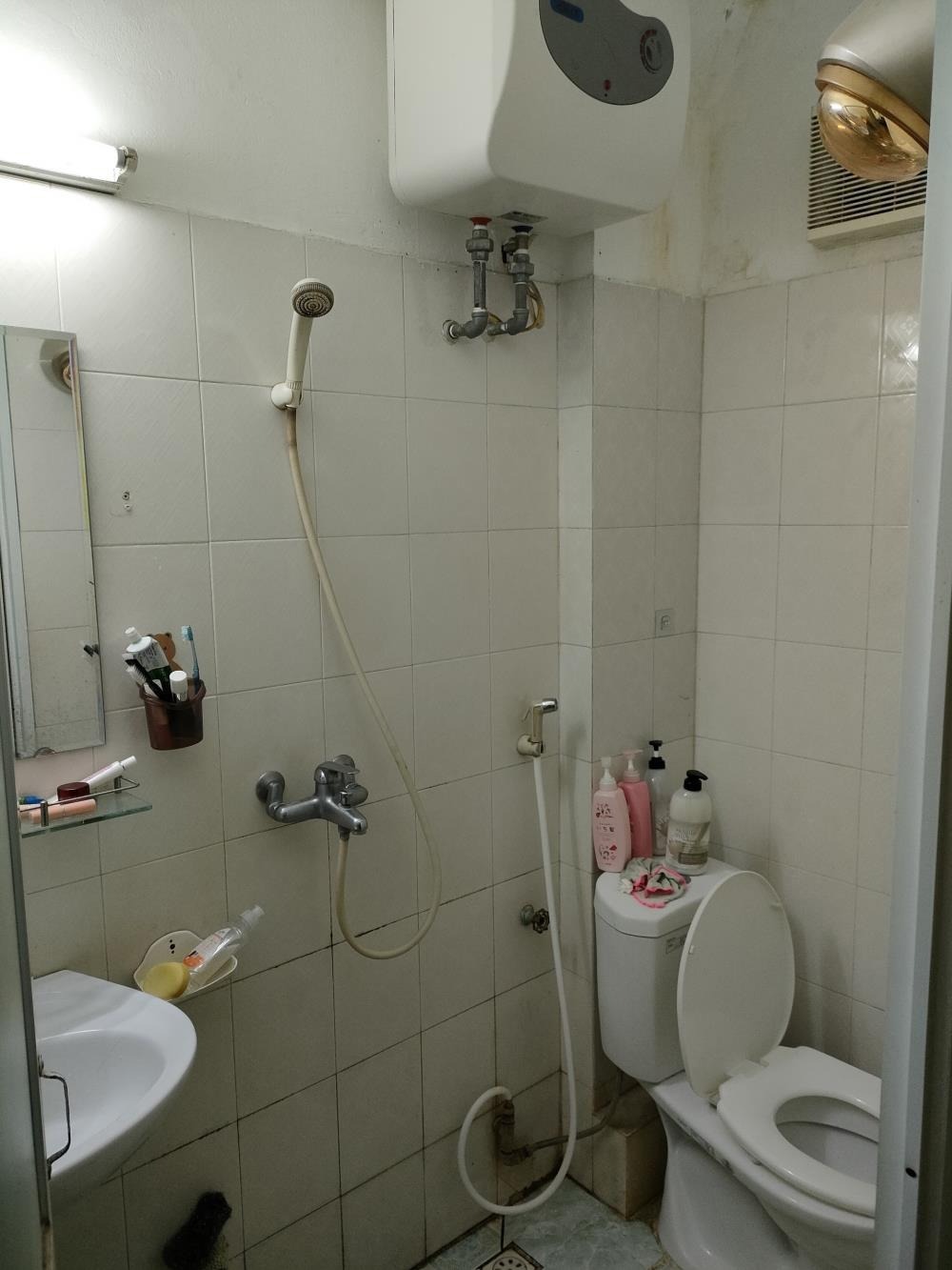 Bán Gấp Nhà Đẹp 20m², 4 Tầng, Mặt Tiền 3m, Giá 3 Tỷ - Hai Bà Trưng