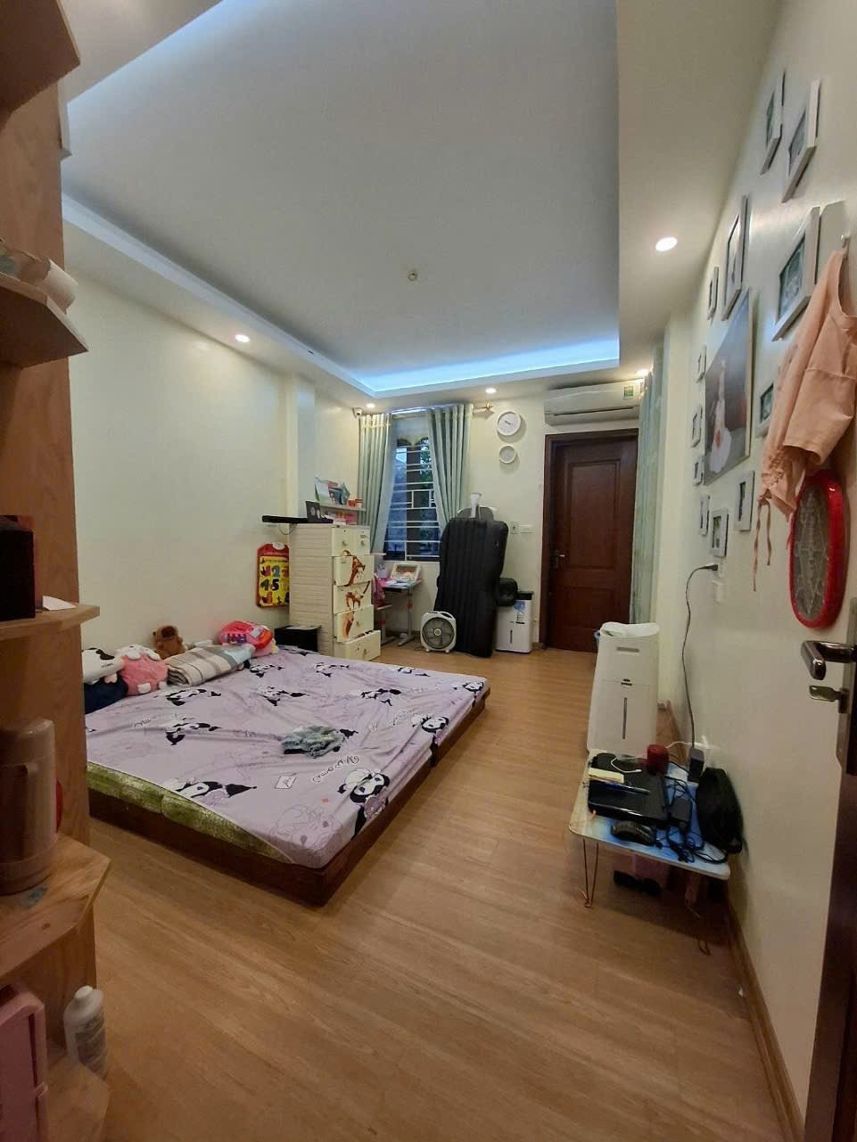 Bán nhà riêng Hoàng Hoa Thám 45m2, Mặt Tiền 4.5m, Giá Tốt - Vị Trí Đắc Địa
