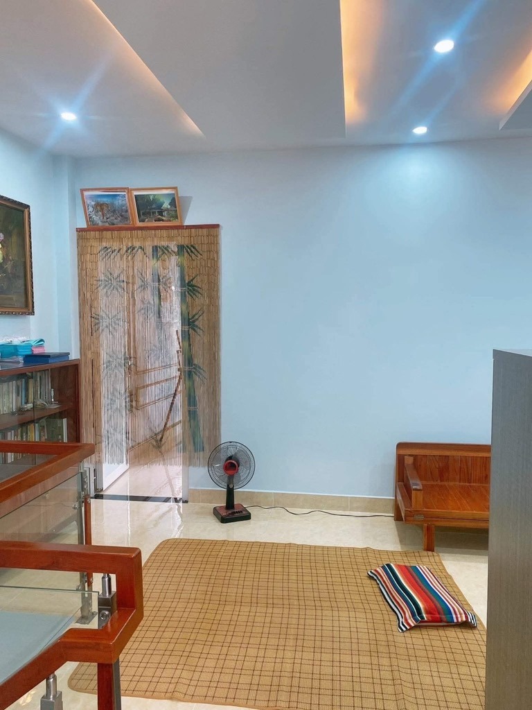 Nhà Quận 3 - Lê Văn Sỹ - Vị Trí Đỉnh - 7.6 Tỷ