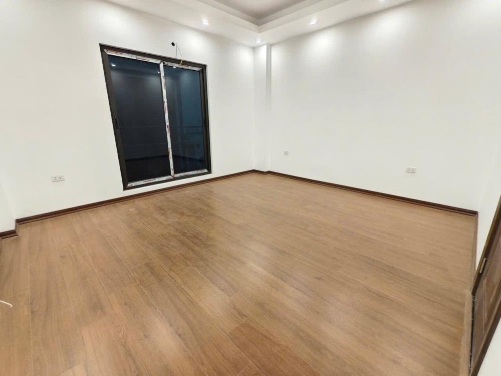 💥Giảm 200tr - Bán Gấp Tổ 3 Đa Sỹ 35m2 5 Tầng 5.2 Tỷ💥