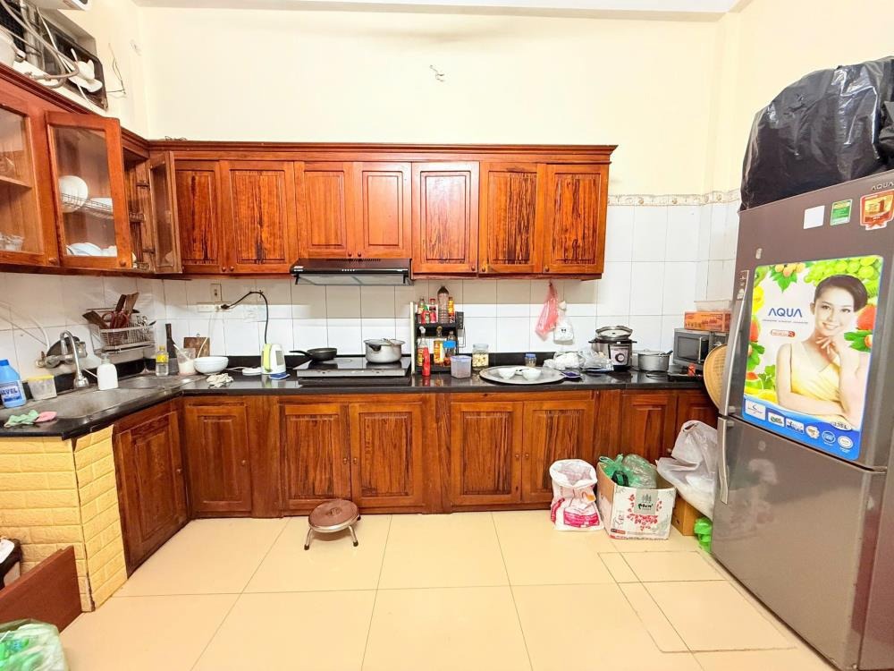 Nhà Ba Đình - 4 Tầng, 3.5m Mặt Tiền, Giá 8.6 Tỷ - Vị Trí Đắc Địa