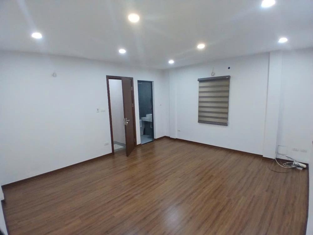 Nhà riêng 5 tầng, 3PN, phố Đại La, Hai Bà Trưng - Gần Times City