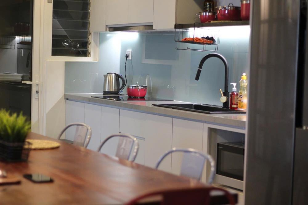 Bán Gấp Căn 100m2, 3PN Chung Cư Seasons Avenue, Giá 6.x Tỷ - View Đẹp, Nội Thất Cao Cấp