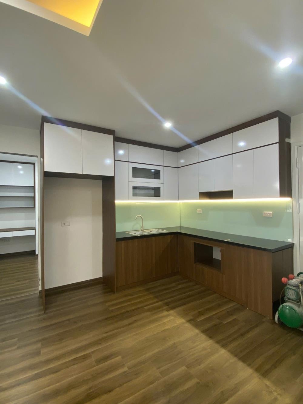 Chung Cư Cán Bộ Quốc Hội - 116m2, 3PN, Góc 2 Mặt Thoáng, 6.3 tỷ