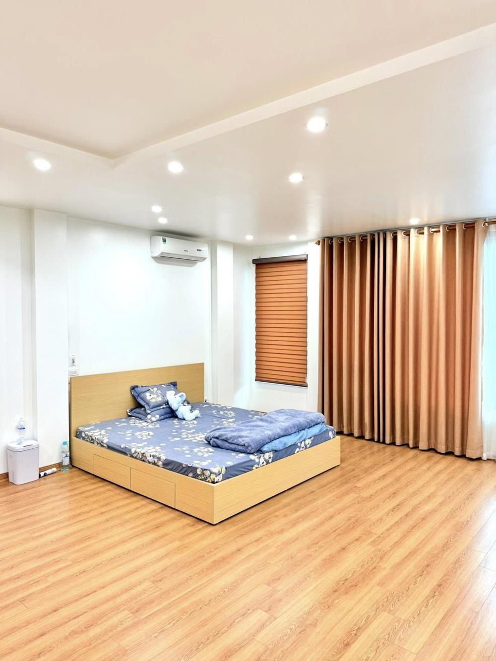 Bán Nhà Lô Góc 7 Tầng, Mặt Phố Quan Hoa, Cầu Giấy, Giá 25.5 Tỷ