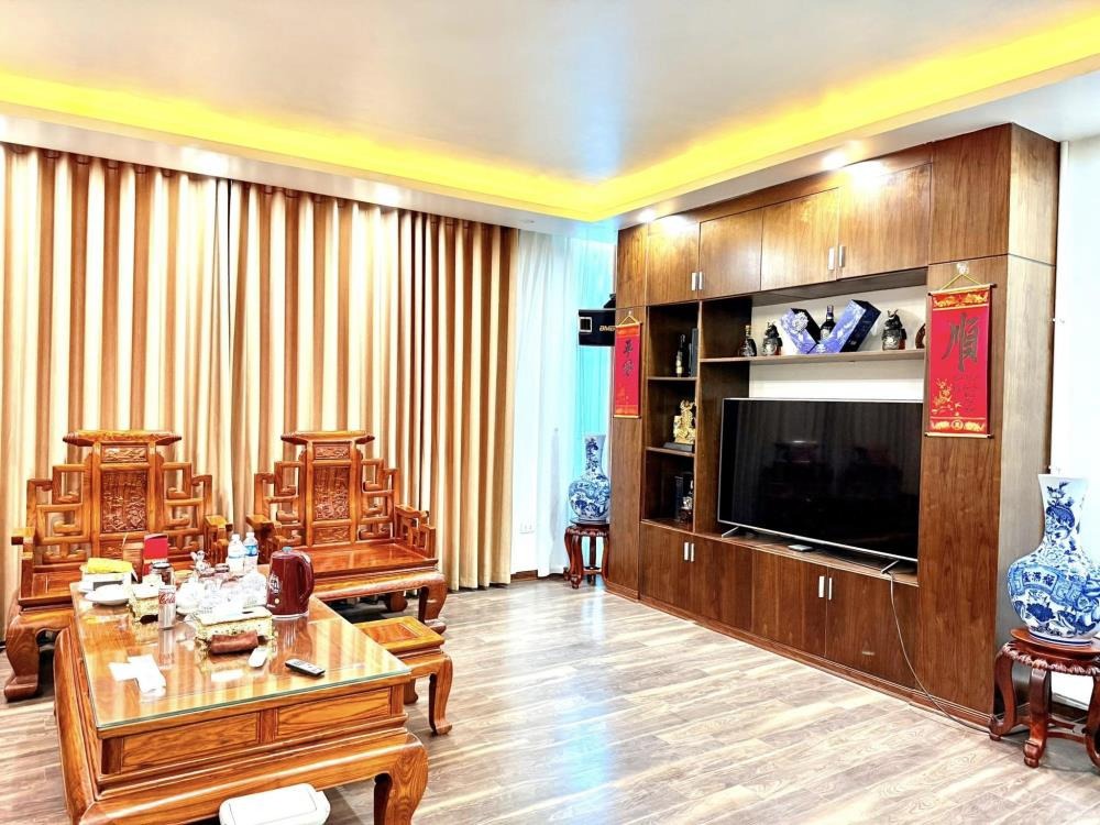 Bán Nhà Lô Góc 7 Tầng, Mặt Phố Quan Hoa, Cầu Giấy, Giá 25.5 Tỷ