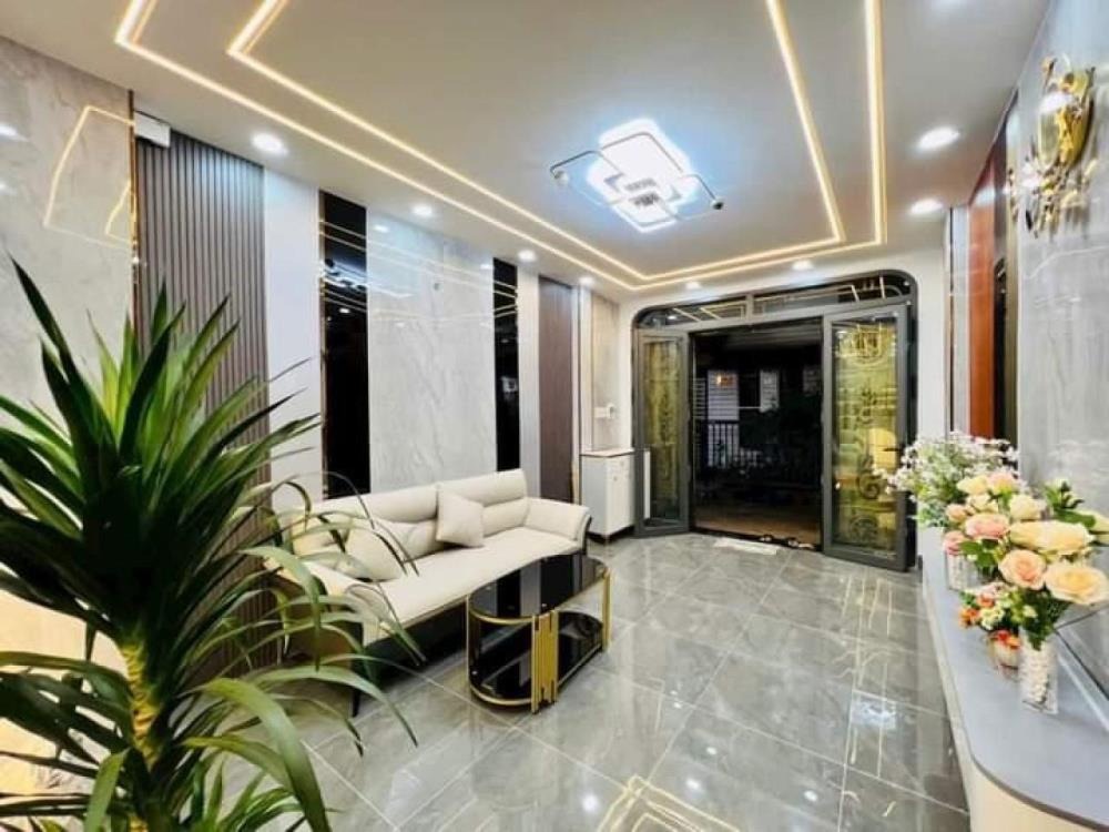 Nhà 2 Tầng Quang Trung, GV: 38m2, Giá 4.05 Tỷ - Full Nội Thất