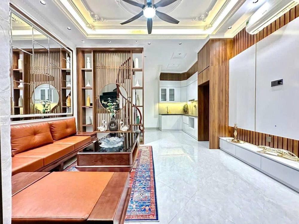 Bán nhà Yên Hòa, Cầu Giấy 30m² x 5 tầng, mặt tiền 3.9m - Giá 7.98 tỷ