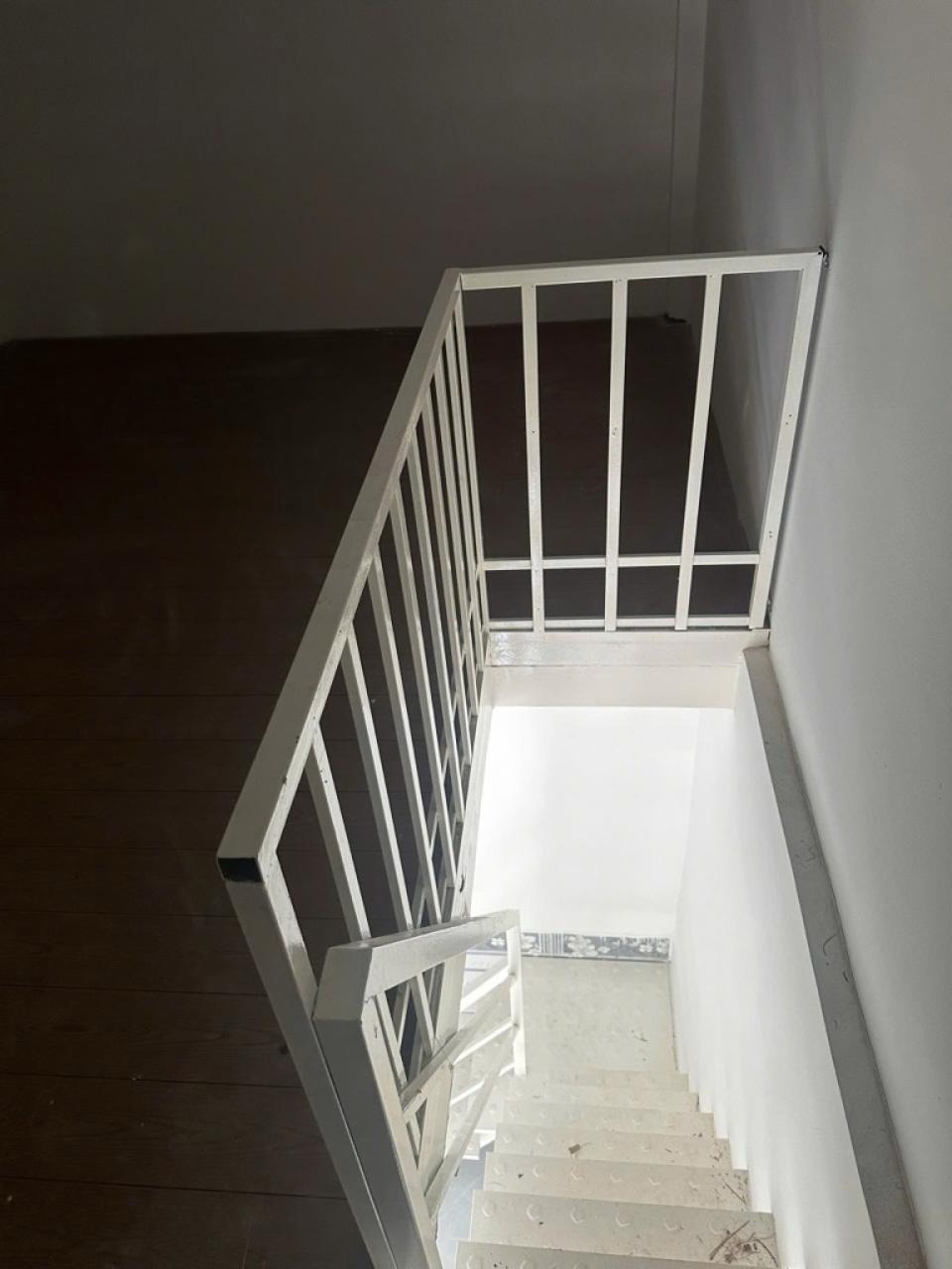 Nhà Mới 1/2 Tầng, Trần Thị Cát, HM, 28m2, Giá 890 Triệu
