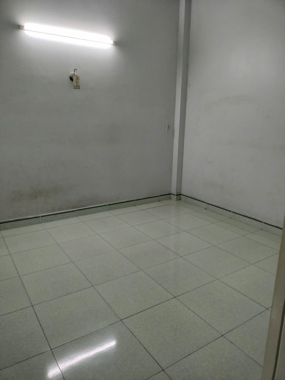 Bán Gấp Nhà 2 Tầng, 95m2, Hương Lộ 2, Bình Tân - Giá 7 Tỷ