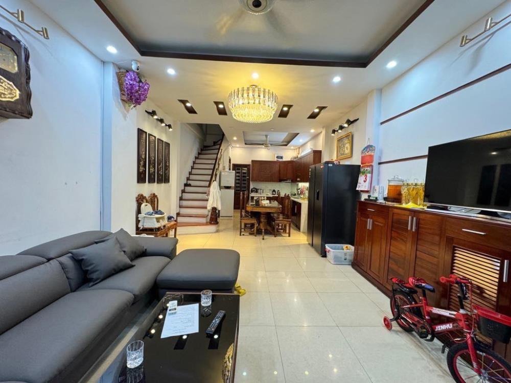 Nhà 4.5 Tỷ, Vị Trí Đẹp Tại Thanh Trì, Gần Nút Giao Tứ Hiệp