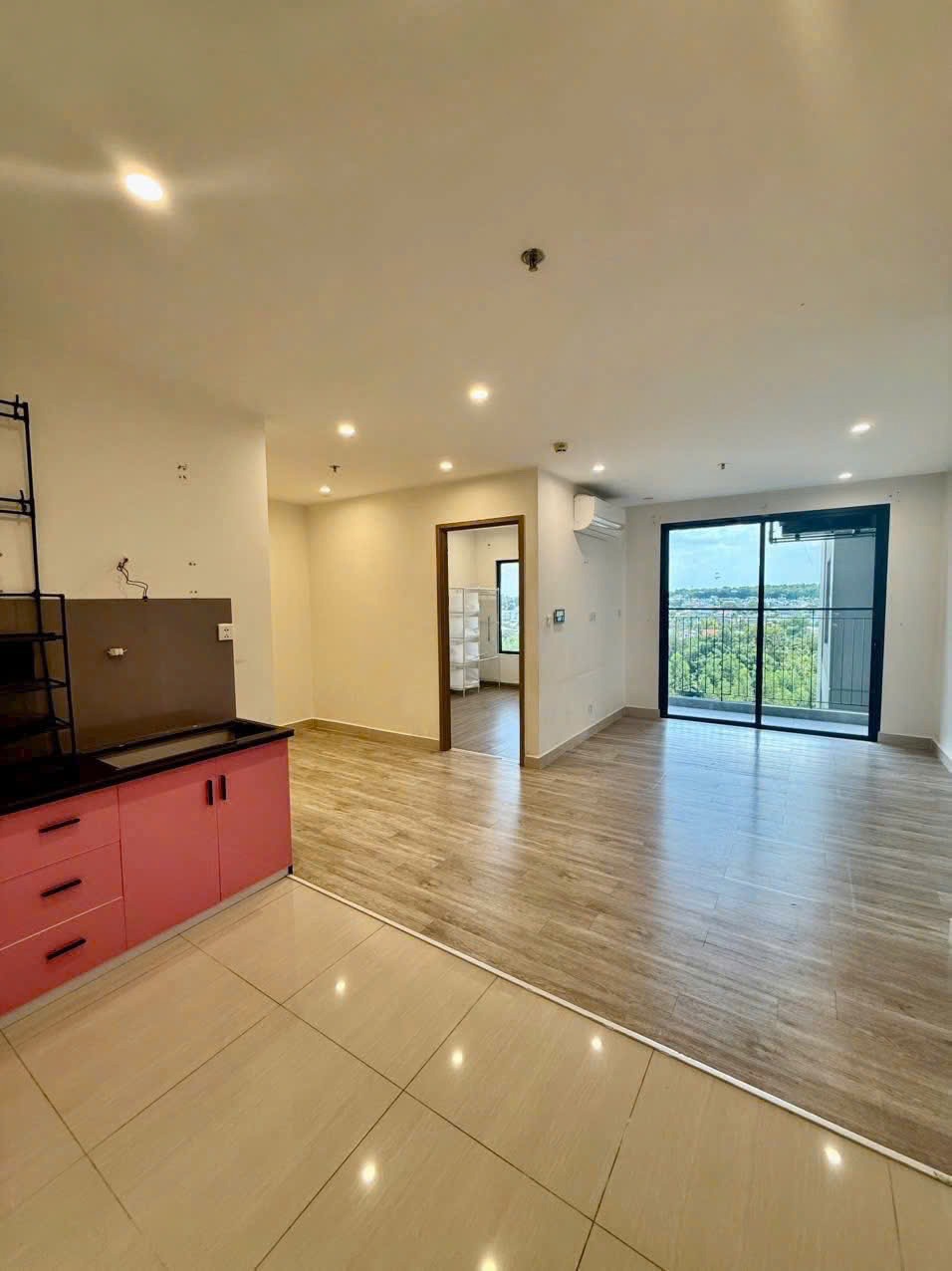 Căn Hộ 1PN View Ngoại Khu - VinHomes Grand Park | Đã Có Sổ, Giá Tốt