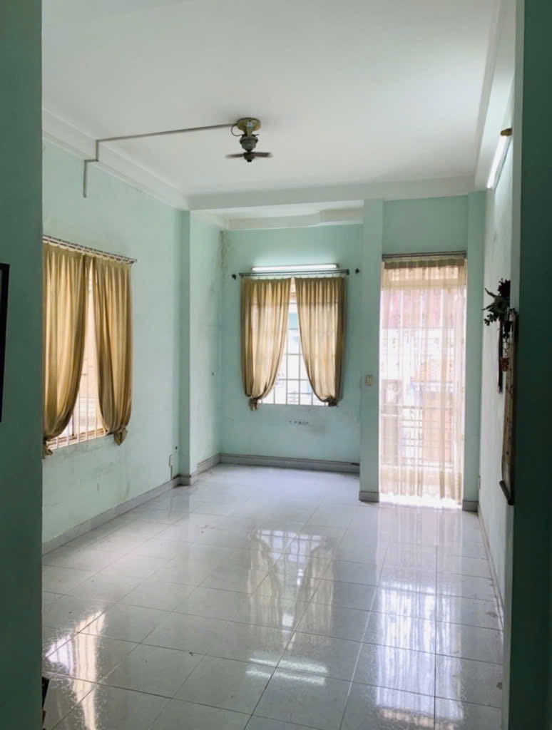 Bán Nhà Phố Dương Bá Trạc, Quận 8 - 4PN, 5WC, Xe Hơi, Giá Tốt