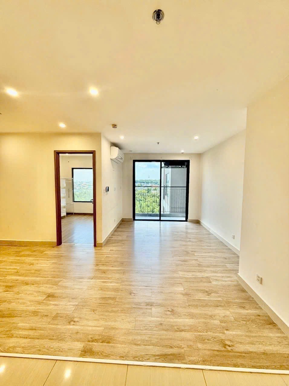 Căn Hộ 1PN View Ngoại Khu - VinHomes Grand Park | Đã Có Sổ, Giá Tốt