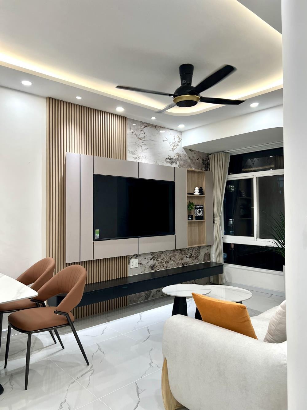 Bán Căn Sky Garden 3 Phú Mỹ Hưng 3PN - Giá 5.35 Tỷ (Full Phí)