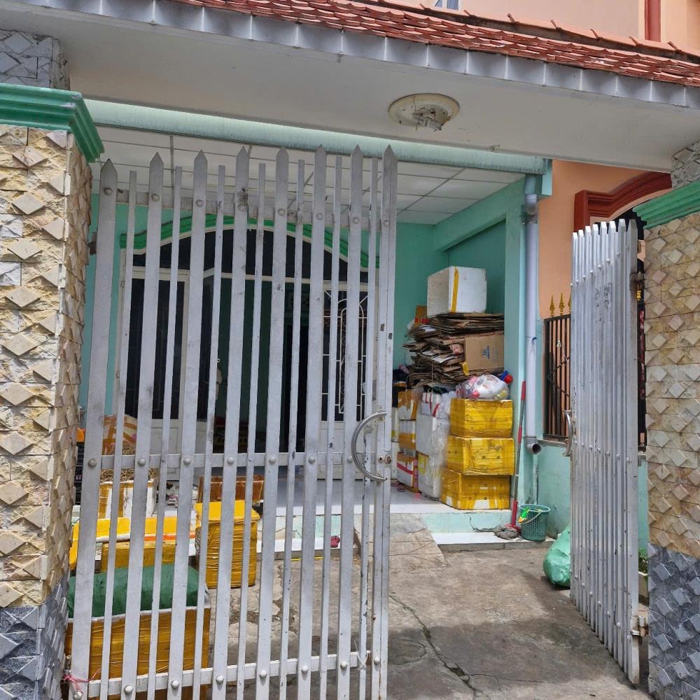 Bán nhà Quận 9 - 5x24m, 4.6 tỷ - Vị trí đẹp, tiềm năng tăng giá