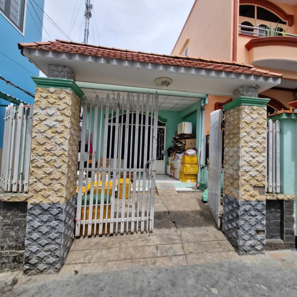Bán nhà Quận 9 - 5x24m, 4.6 tỷ - Vị trí đẹp, tiềm năng tăng giá