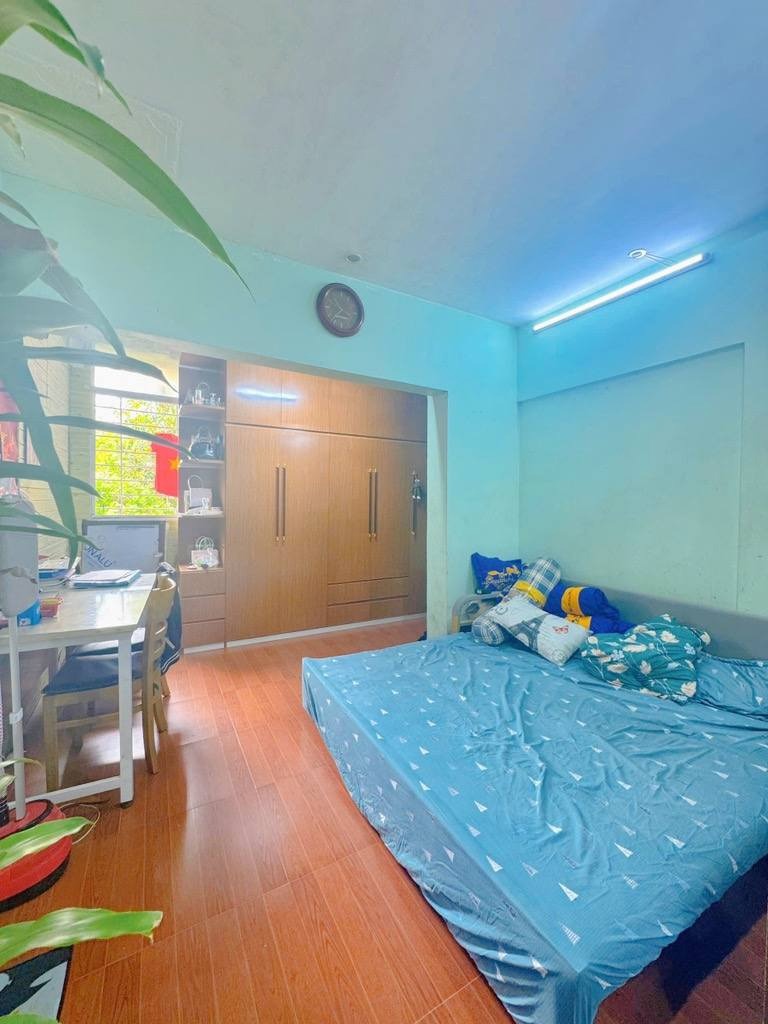 Bán nhà TT C5 Đại học Quốc Gia, Lương Thế Vinh, Hà Nội - Giá 2.8 tỷ