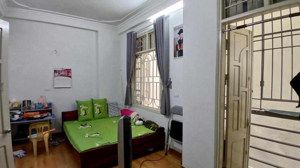 Bán nhà Đại Từ, Hà Nội - 30m2, 5 tầng, Mặt tiền - 6.99 tỷ