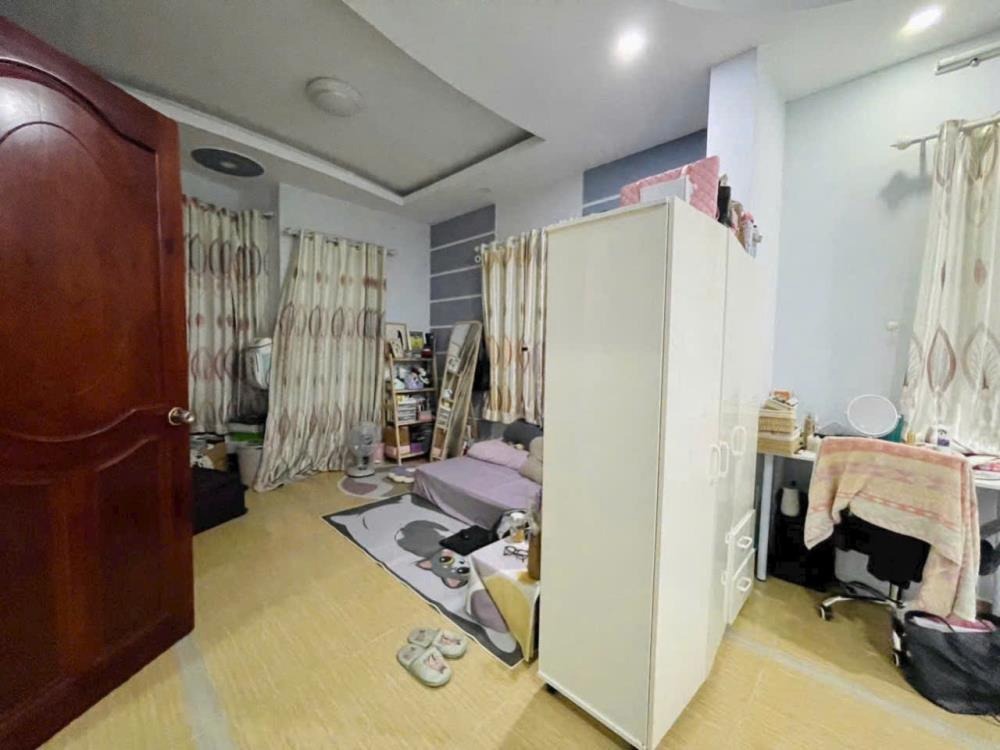 Nhà phố hiện đại 6.5x7.2m, 1 trệt 3 lầu, Phú Nhuận - Giá Tốt