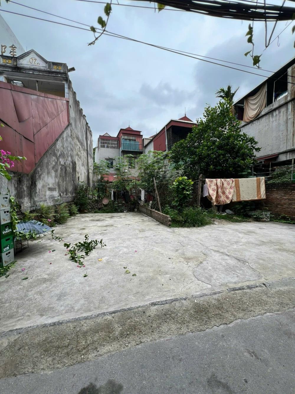 Bán đất nền Kim Quan, Gia Lâm - 94m2, Mặt tiền 4.8m, Giá 5.x tỷ - Ngõ ô tô, 1 phút ra phố