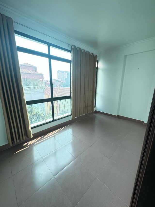 Bán nhà Quận Thanh Xuân - 80m2 x 4T, Lô Góc, Mặt Tiền, Ô Tô Vào Nhà - 20.3 Tỷ