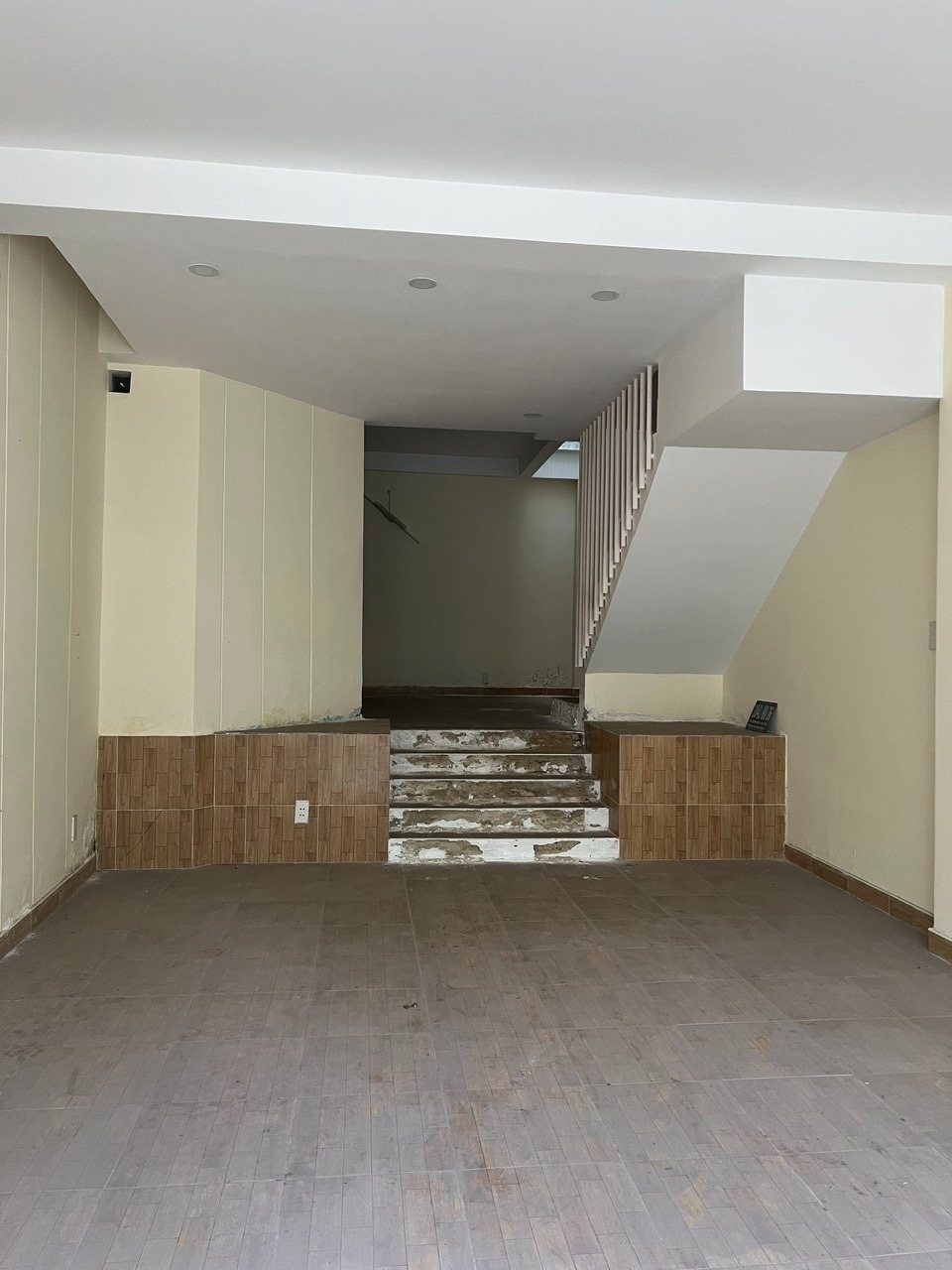 Bán nhà hẻm 1041 Trần Xuân Soạn, Quận 7 - Giá 5.2 tỷ