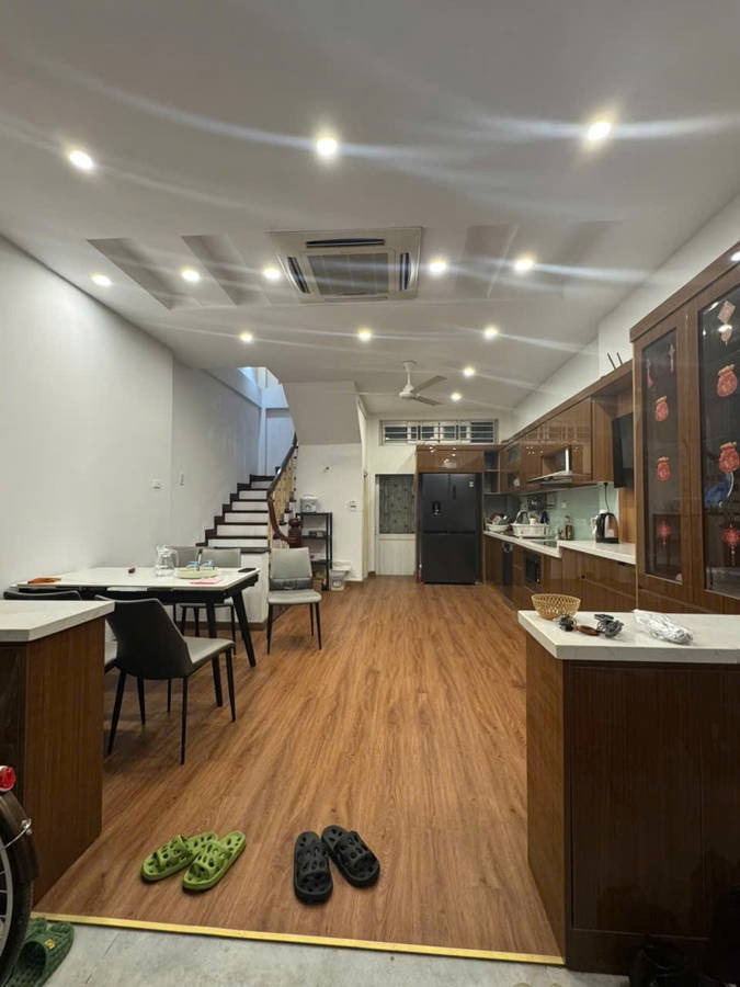 💥Bán nhà phố quân nhân 50m2 x 5 tầng, MT 5m, ô tô vào nhà, Thanh Xuân💥